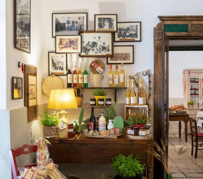 Terranima | Saletta Batafobrle, caffè letterario